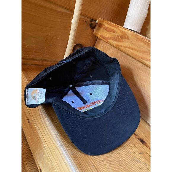 Hat    - Picture 3 of 4